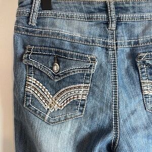 Earl Western Style Cropped Jeans 4